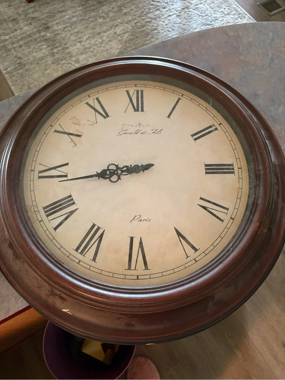 Classic Round Wall Clock in Bronze Finish - Home Wall Decor